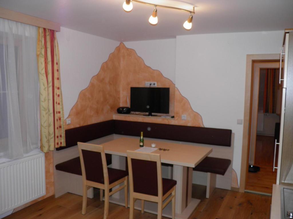 Ulnhof Apartment Mariapfarr Ruang foto